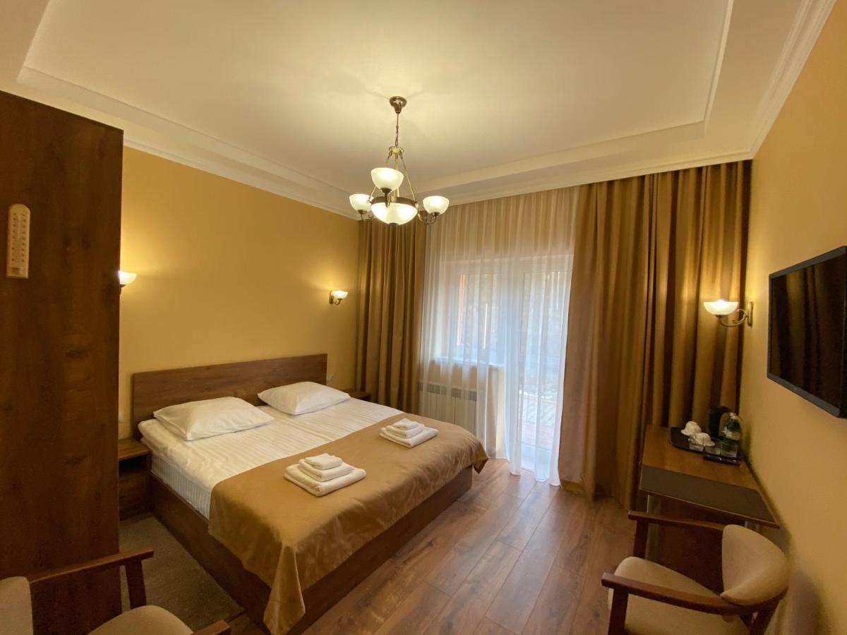 Hotel Сонячна Соната Polyana  Exterior foto